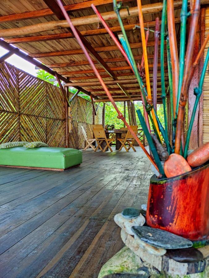 Hostal Halaliku Guachaca Zewnętrze zdjęcie